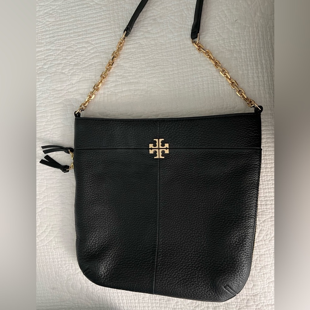 TORY BURCH IVY Expandable CrossBody bag Black Leather. 10x11x4
